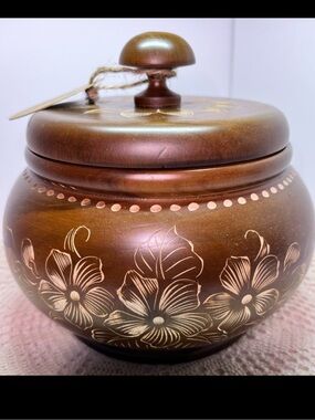 Hand-Carved Teak Wood Trinket Box Floral Engraved Lid Bowl India Artisan Decor
